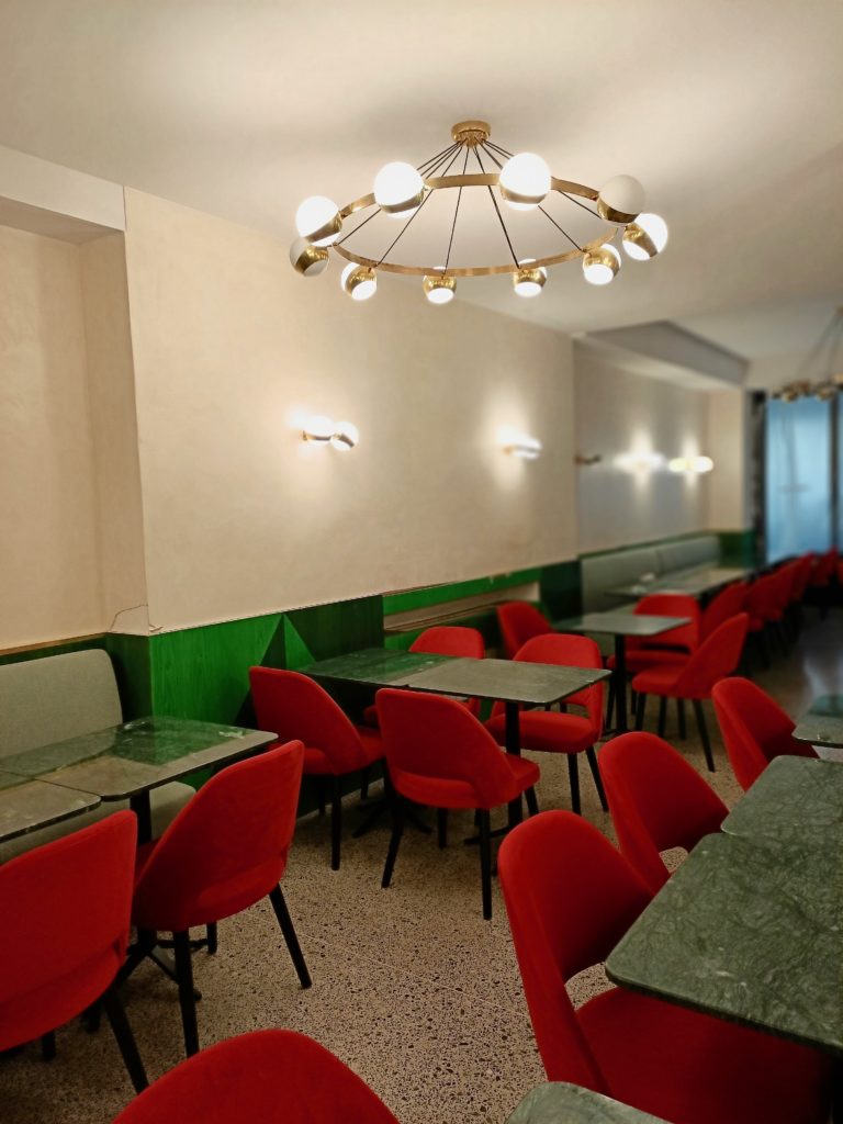 restaurant